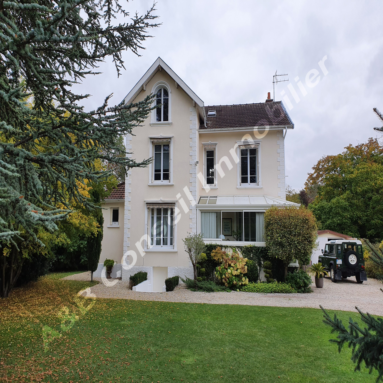 vente SaintJulienlesVillas, propriété début 20ème.