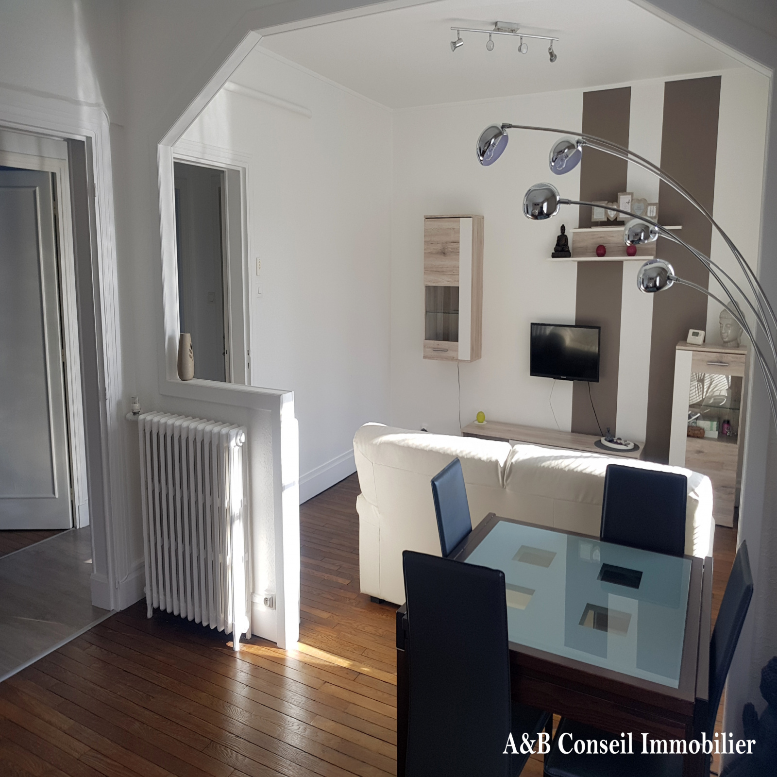 vente Appartement type 2  dans copropri t  Art D co